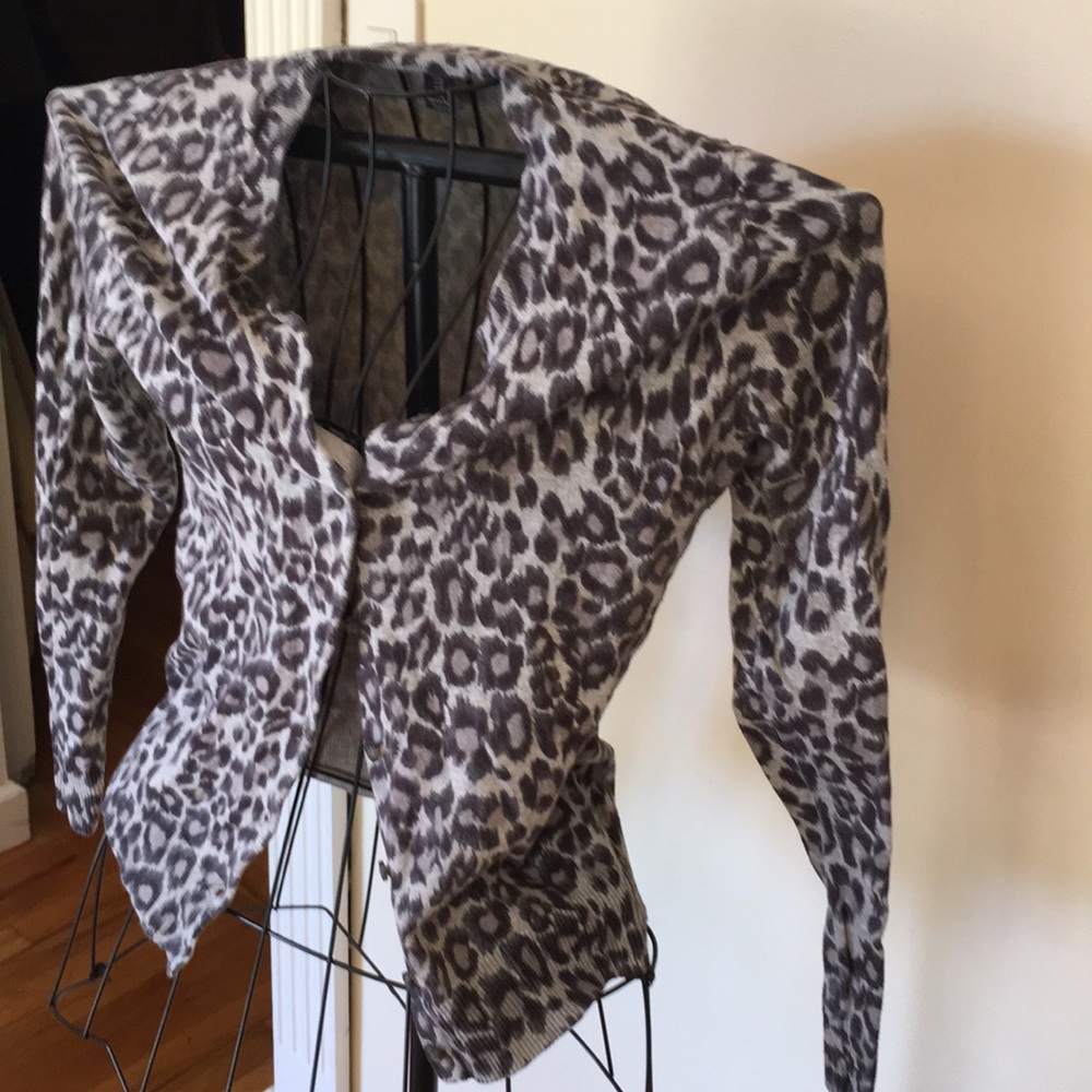 Gap Grey Leopard Print Sweater